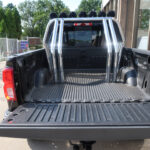 Chevrolet Silverado - Foto 30