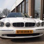 Jaguar XJ - Foto 2