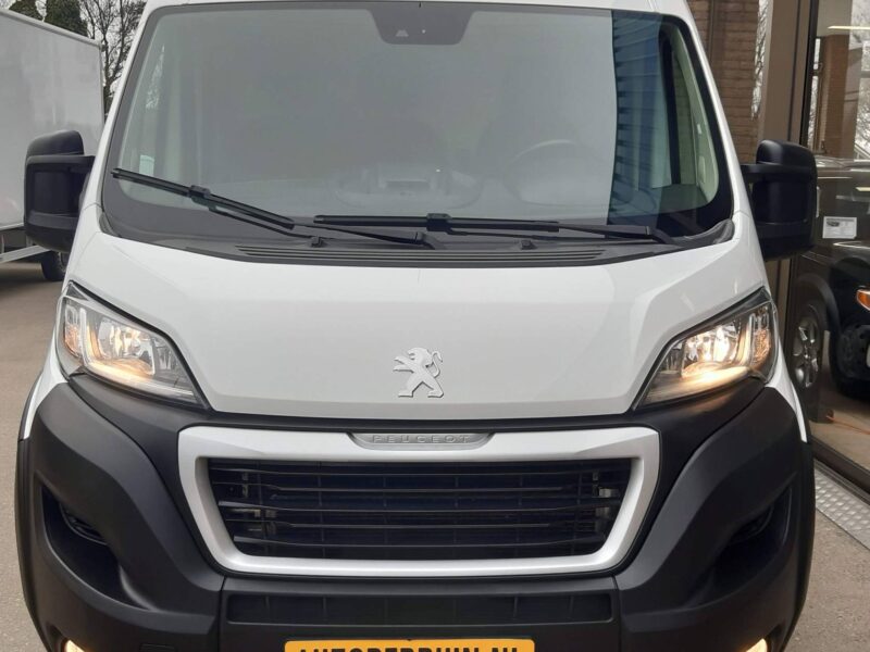 Peugeot Boxer 2.2 BlueHDI 140Pk L4H2 Airco Navi PDC Cruise control Achteruitrijcamera